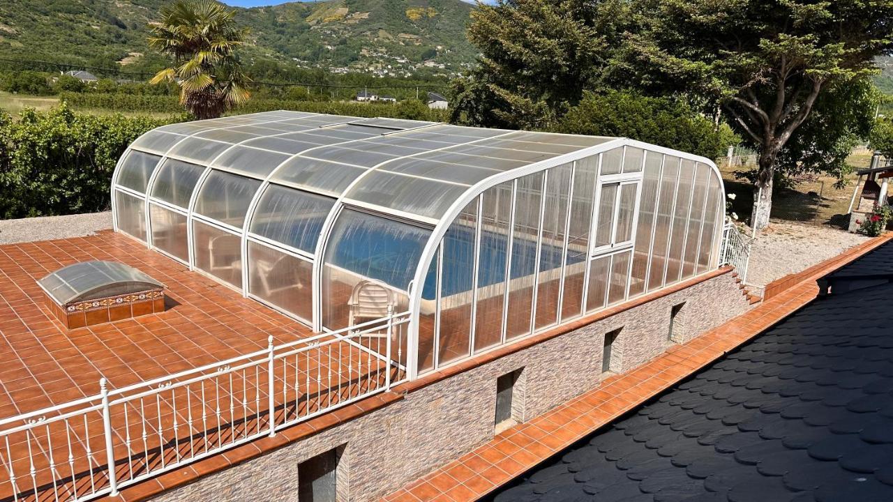 Villa David Horta Buitenkant foto